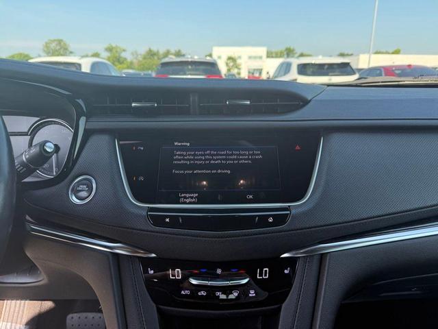 Photo of 2022 Satin Steel Metallic Cadillac XT5