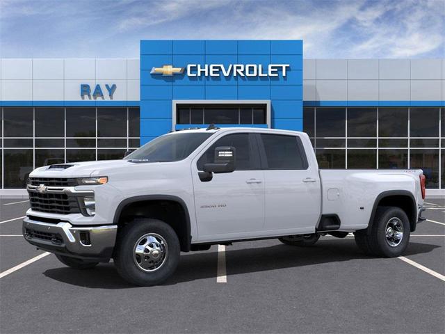 Photo of 2025 Summit White Chevrolet Silverado 3500