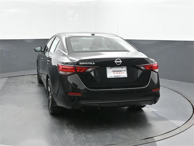 Photo of 2025 Black Nissan Sentra
