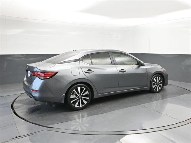 Photo of 2024 Gun Metallic Nissan Sentra