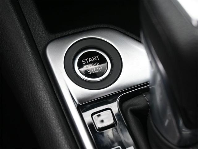 Photo of 2025 Black Nissan Sentra