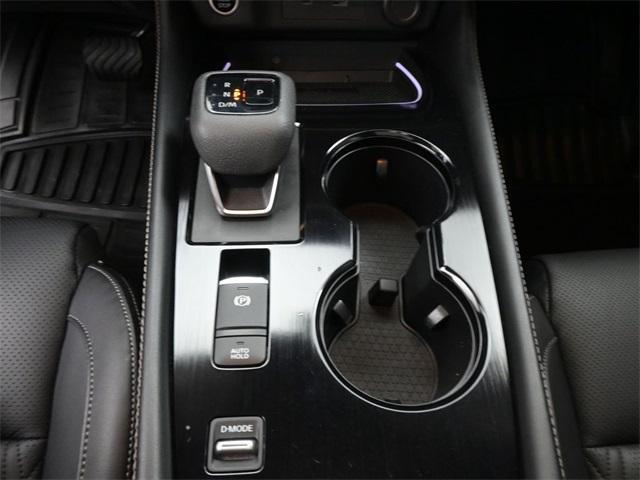 Photo of 2023 Champagne Silver Nissan Rogue