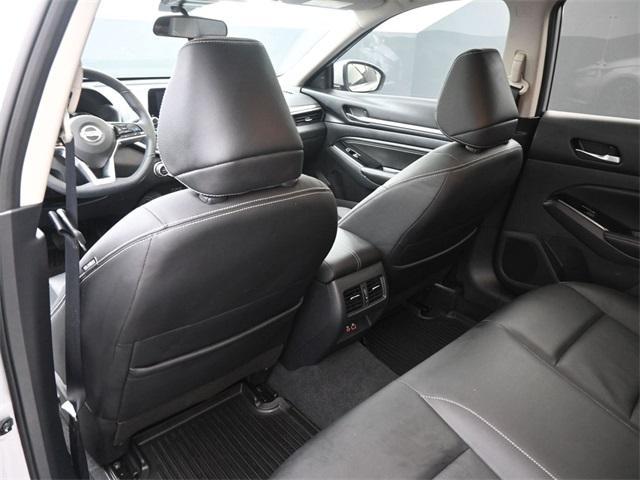 Photo of 2022 Brilliant Silver Metallic Nissan Altima
