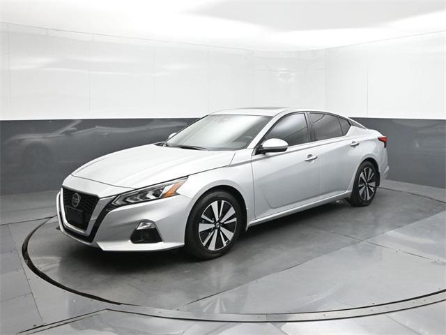 Photo of 2022 Brilliant Silver Metallic Nissan Altima
