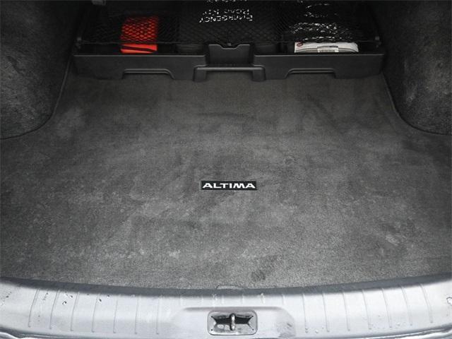 Photo of 2022 Brilliant Silver Metallic Nissan Altima