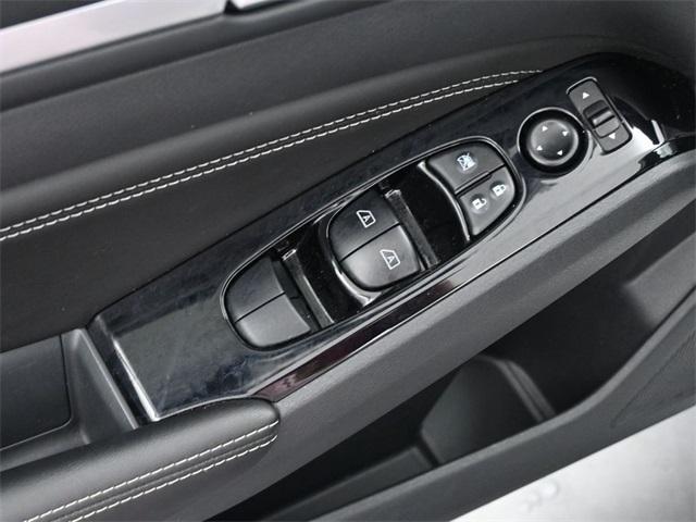 Photo of 2022 Brilliant Silver Metallic Nissan Altima
