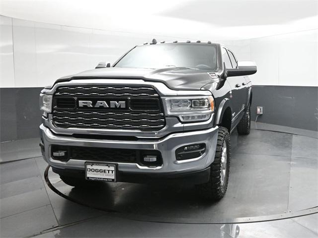 Photo of 2021 Diamond Black RAM 2500