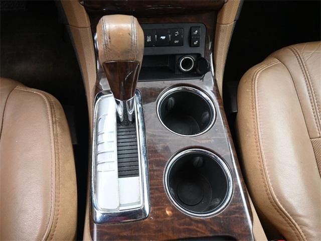 Photo of 2014 Mocha Bronze Metallic Buick Enclave
