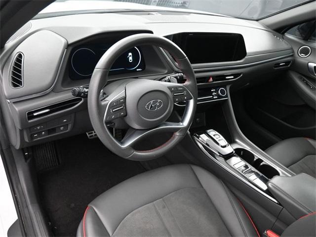 Photo of 2021 Quartz White Hyundai SONATA