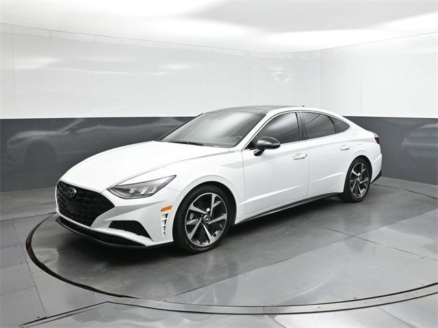 Photo of 2021 Quartz White Hyundai SONATA