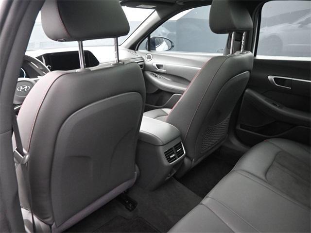 Photo of 2021 Quartz White Hyundai SONATA