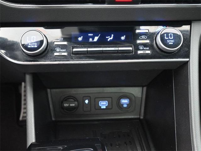 Photo of 2021 Quartz White Hyundai SONATA