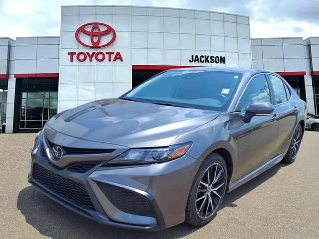 Photo of 2024 Predawn Gray Mica Toyota Camry