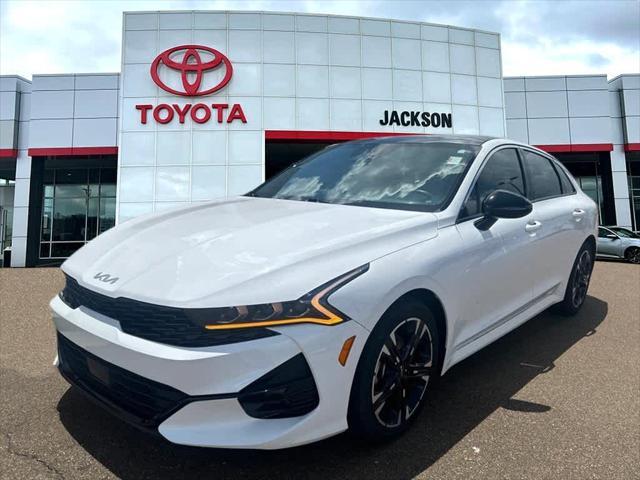 2023 Kia K5