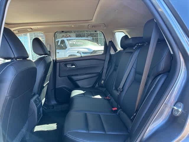 Photo of 2023 Gun Metallic Nissan Rogue