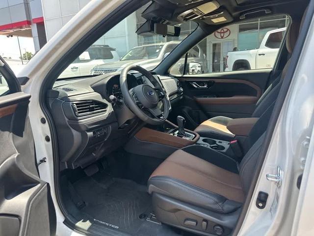 Photo of 2025 Crystal White Pearl Subaru Forester