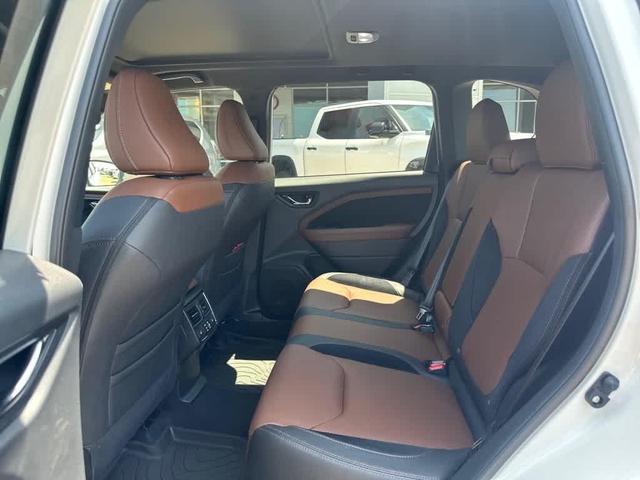 Photo of 2025 Crystal White Pearl Subaru Forester