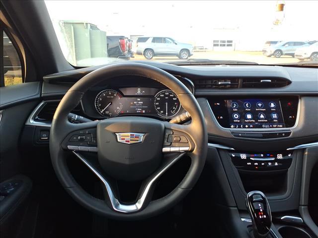 Photo of 2025 Argent Silver Metallic Cadillac XT6