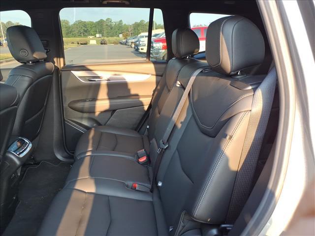 Photo of 2025 Argent Silver Metallic Cadillac XT6