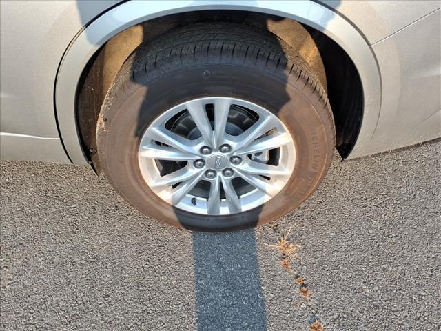 Photo of 2025 Argent Silver Metallic Cadillac XT6