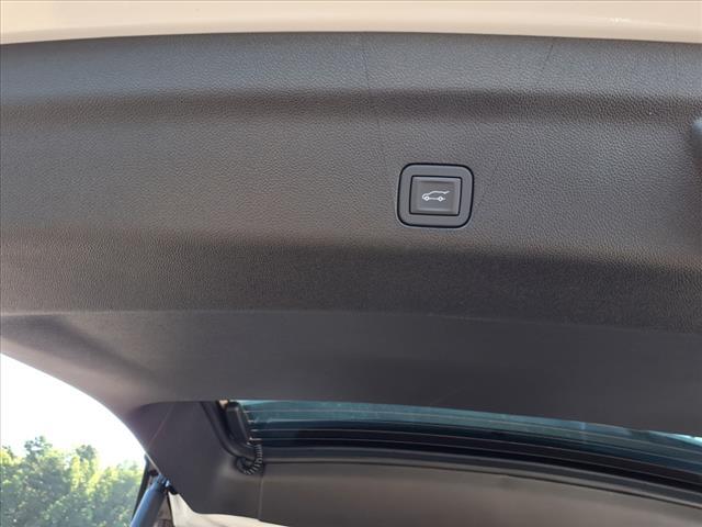 Photo of 2025 Iridescent Pearl Tricoat Chevrolet Tahoe