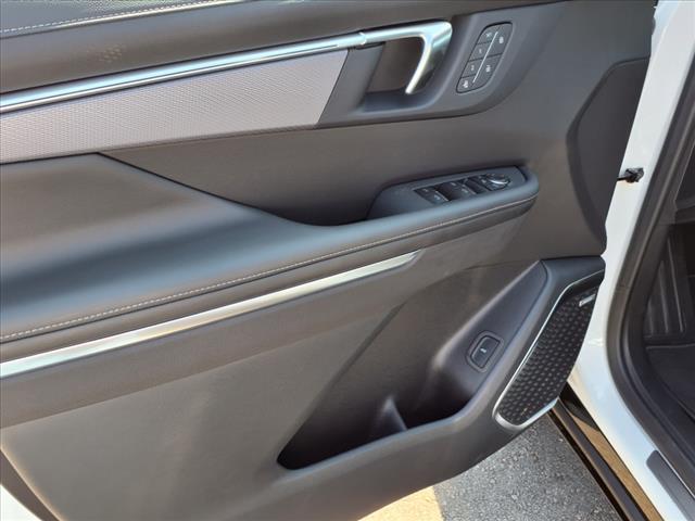 Photo of 2025 Summit White Buick Enclave