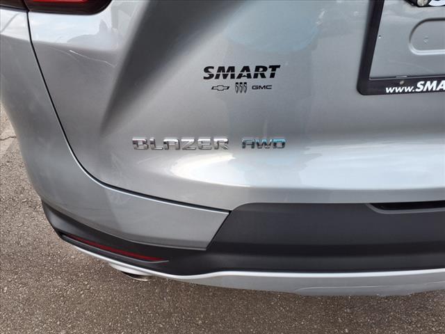Photo of 2025 Sterling Gray Metallic Chevrolet Blazer