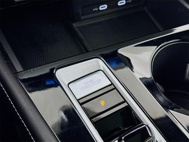 Photo of 2024 Opal White Volkswagen Atlas Cross Sport