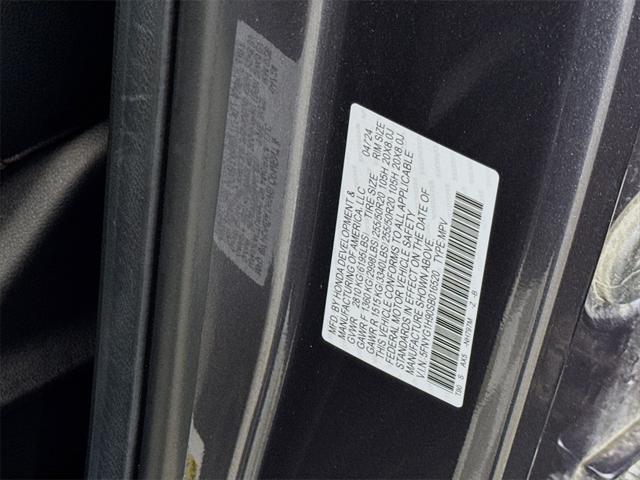Photo of 2025 Modern Steel Honda Pilot