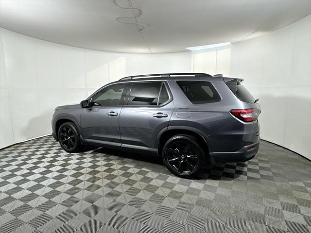 Photo of 2025 Modern Steel Honda Pilot