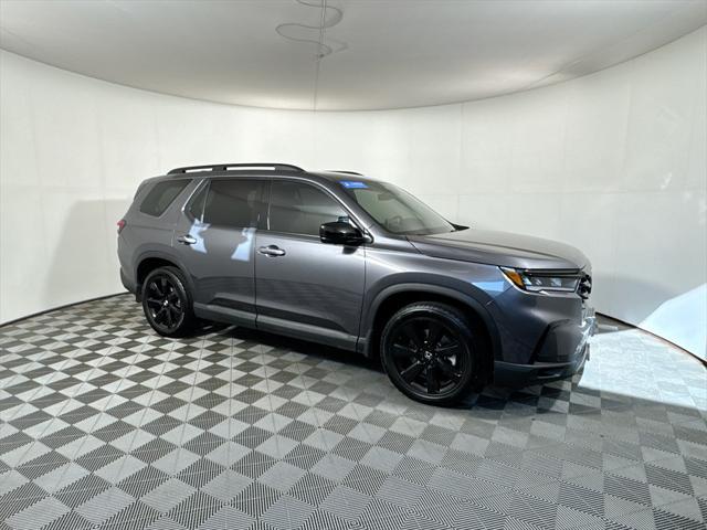 Photo of 2025 Modern Steel Honda Pilot