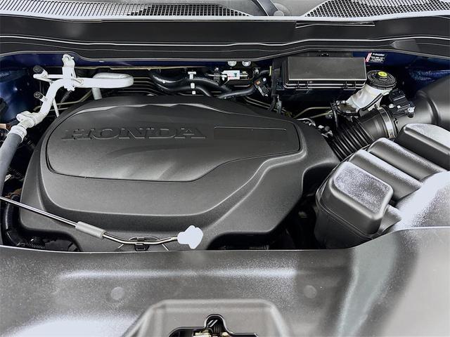 Photo of 2022 Obsidian Blue Pearl Honda Ridgeline