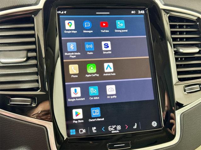 Photo of 2023 Crystal White Metallic Volvo XC90