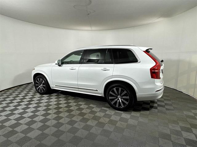 Photo of 2023 Crystal White Metallic Volvo XC90