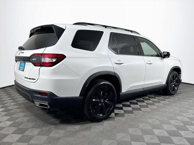 Photo of 2025 Platinum White Pearl Honda Pilot