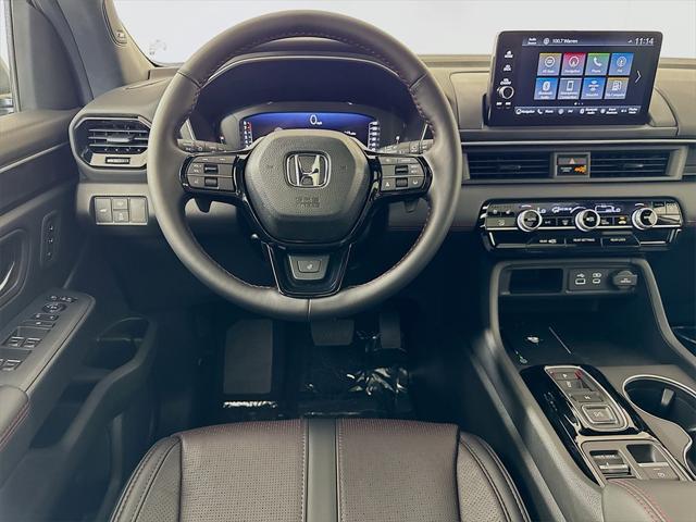 Photo of 2025 Platinum White Pearl Honda Pilot
