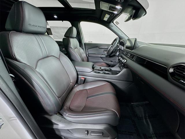 Photo of 2025 Platinum White Pearl Honda Pilot