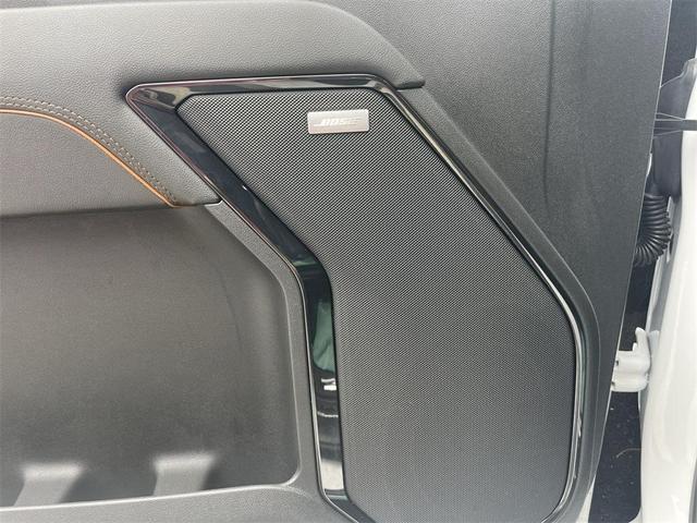 Photo of 2024 Summit White GMC Sierra 1500