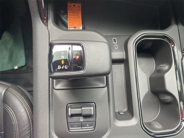 Photo of 2024 Summit White GMC Sierra 1500