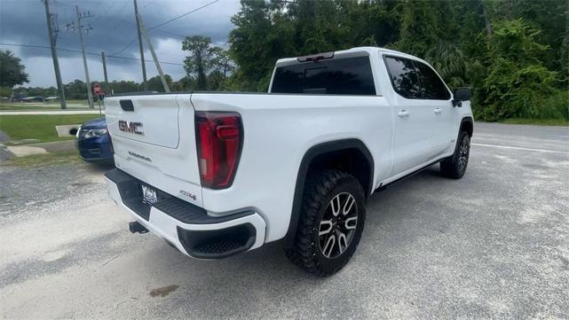 Photo of 2024 Summit White GMC Sierra 1500