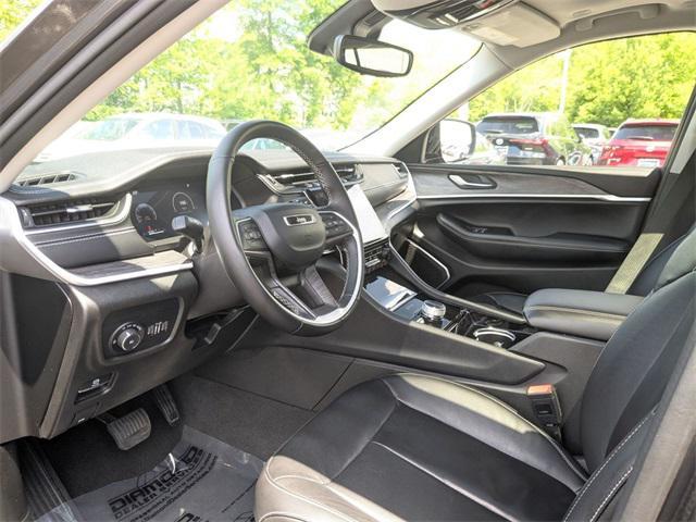 Photo of 2022 Baltic Gray Metallic Clearcoat Jeep Grand Cherokee L