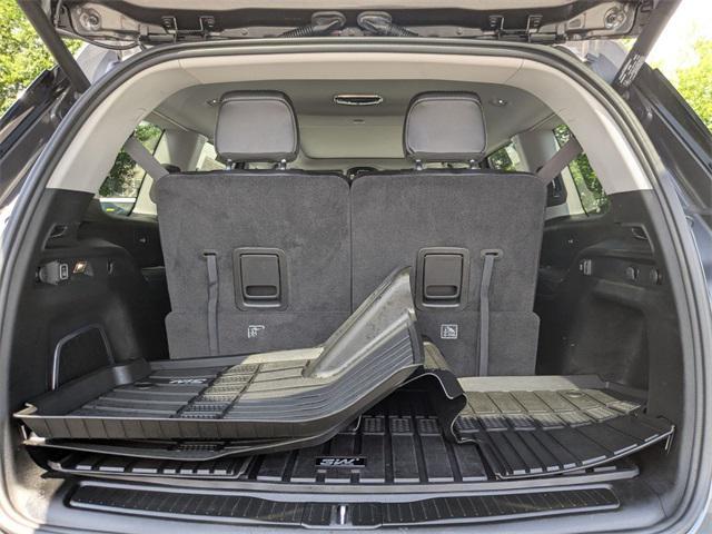 Photo of 2022 Baltic Gray Metallic Clearcoat Jeep Grand Cherokee L