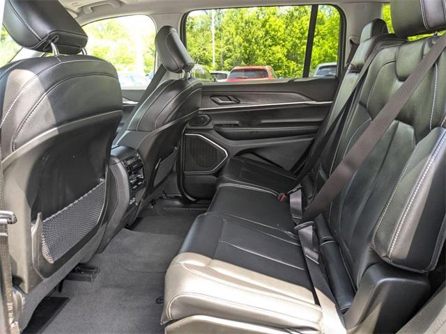 Photo of 2022 Baltic Gray Metallic Clearcoat Jeep Grand Cherokee L