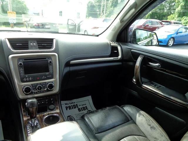 Photo of 2014 Black GMC Acadia