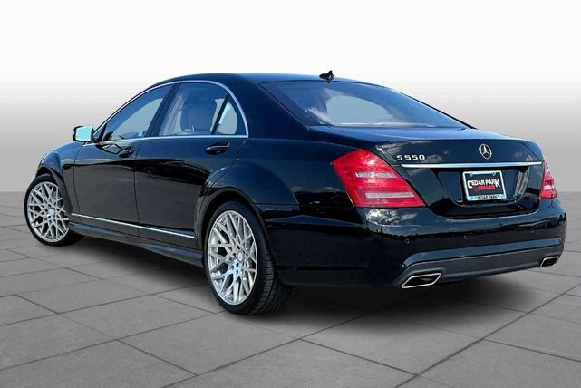 Photo of 2011 Black Mercedes-Benz S-Class