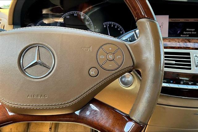 Photo of 2011 Black Mercedes-Benz S-Class