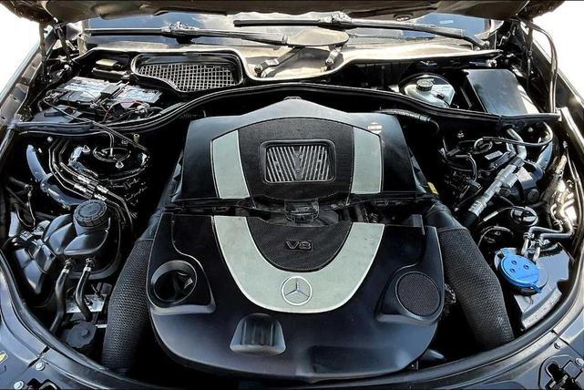 Photo of 2011 Black Mercedes-Benz S-Class