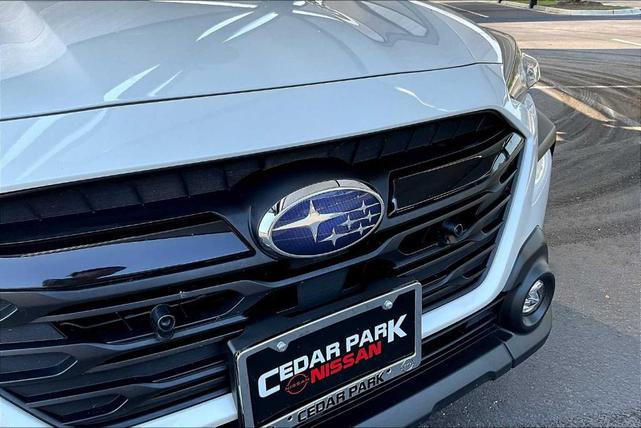 Photo of 2023 Crystal White Pearl Subaru Outback