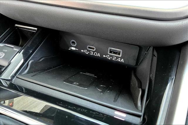 Photo of 2023 Crystal White Pearl Subaru Outback