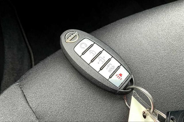 Photo of 2025 Gun Metallic Nissan Altima
